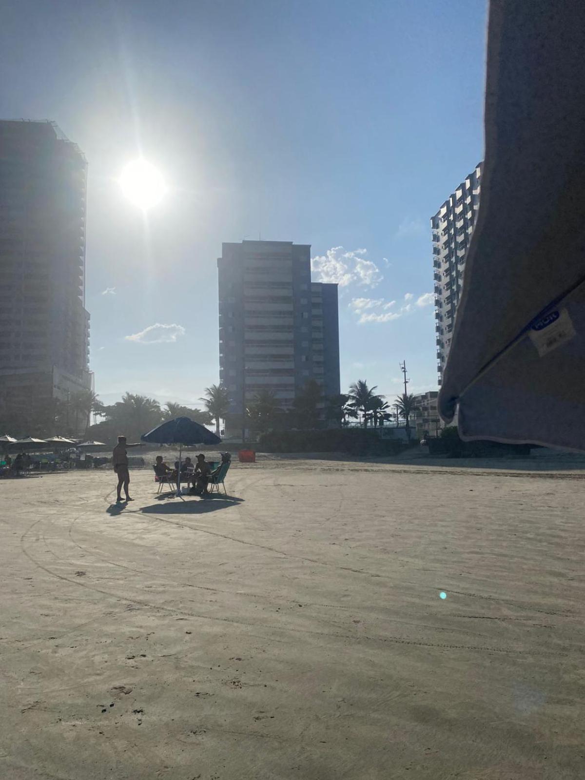 Apto Aconchegante Beira Mar Com Ar No Quarto Solemar Eksteriør bilde